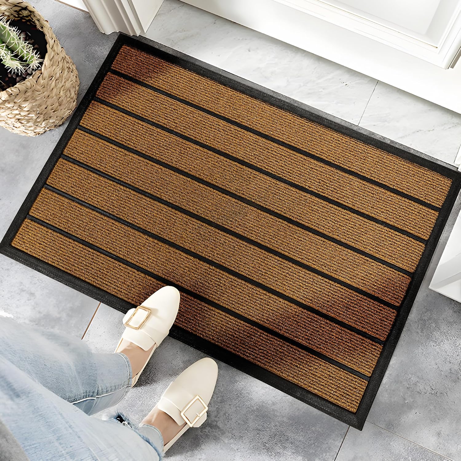 One-Time Bulk Discount Batch Assorted Sizes Striped Welcome Doormat Heavy Duty Outdoor Porch Garage Shoe Scraper Mat, Around 286 Surplus Stock
