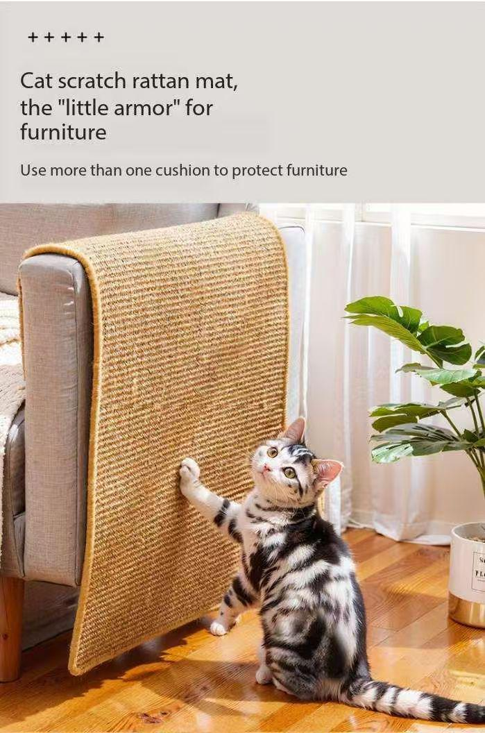 Silk fiber cat litter mat, designed to protect cat claws and paws. Features a cat scratching post for safe scratching, without any residue or debris. Ideal for cats with delicate paws. Real silk fiber material, ensuring durability and comfort for cats.