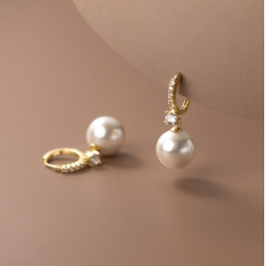 Mixed Lot Pearl Jewelry Assortment, Dainty Layered Pearl Necklaces & Drop Hoop Earring Random Bundle, Elegant Faux Pearl Women Fashion Jewelry Wholesale Clearance
